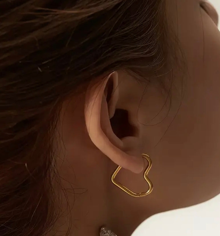 Harper Hoop Earrings